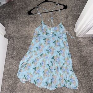 Women’s medium dress